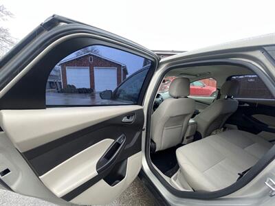 2015 Ford Focus SE   - Photo 8 - Boise, ID 83704