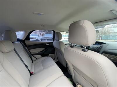 2015 Ford Focus SE   - Photo 10 - Boise, ID 83704