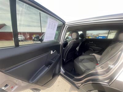 2013 Kia Sportage LX   - Photo 8 - Nampa, ID 83651