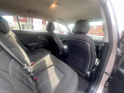 2013 Kia Sportage LX   - Photo 10 - Nampa, ID 83651