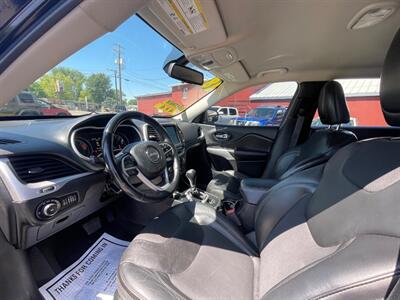 2018 Jeep Cherokee Latitude Plus   - Photo 6 - Nampa, ID 83651