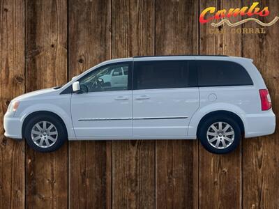 2015 Chrysler Town & Country Touring   - Photo 3 - Nampa, ID 83651