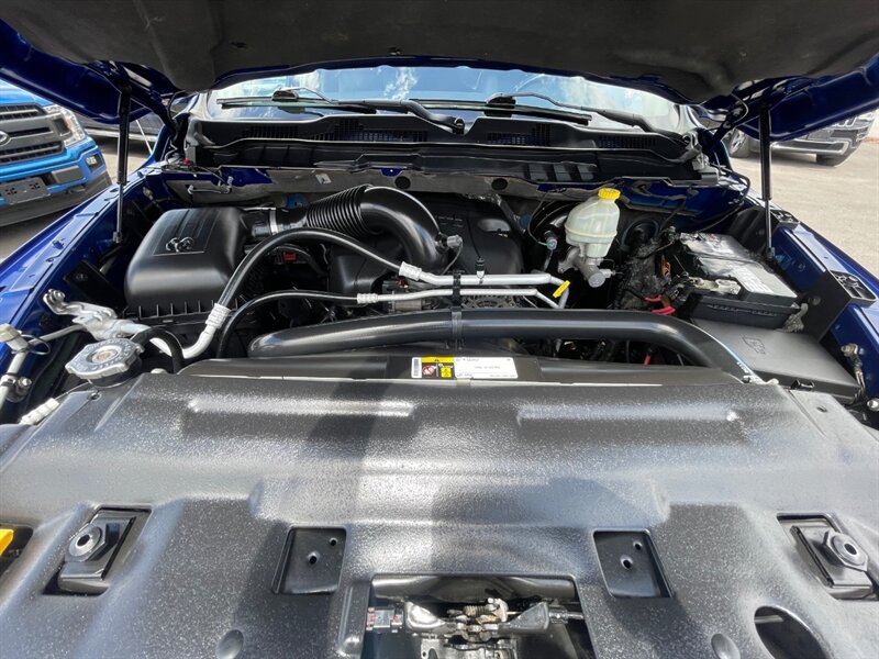 2015 RAM 1500 Laramie - Photo 7 - Nampa, ID 83651