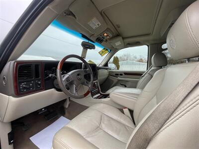 2005 Cadillac Escalade   - Photo 6 - Nampa, ID 83651
