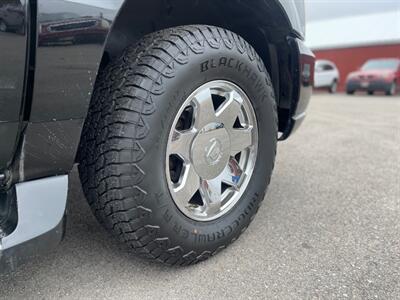 2005 Cadillac Escalade   - Photo 11 - Nampa, ID 83651