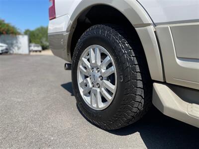 2010 Ford Expedition Eddie Bauer   - Photo 12 - Nampa, ID 83651