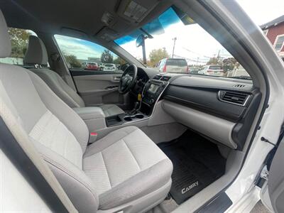 2017 Toyota Camry LE - Photo 10 - Nampa, ID 83651