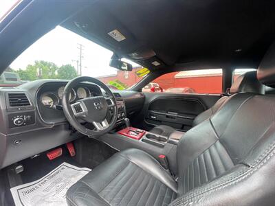 2014 Dodge Challenger SXT Plus   - Photo 6 - Nampa, ID 83651