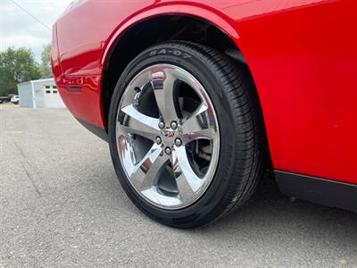 2014 Dodge Challenger SXT Plus   - Photo 12 - Nampa, ID 83651