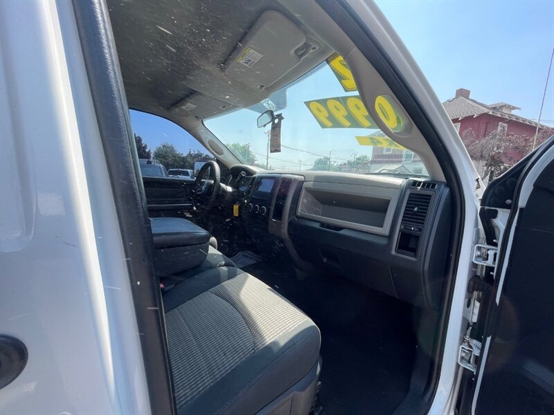 2012 RAM 1500 ST - Photo 10 - Nampa, ID 83651
