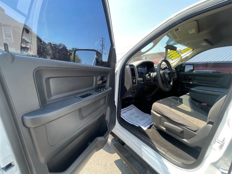 2012 RAM 1500 ST - Photo 7 - Nampa, ID 83651