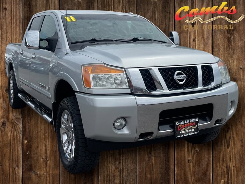 2011 Nissan Titan SL   - Photo 1 - Nampa, ID 83651
