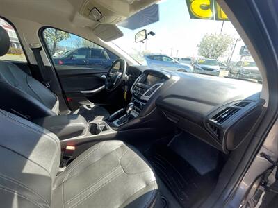 2013 Ford Focus SE   - Photo 10 - Boise, ID 83704