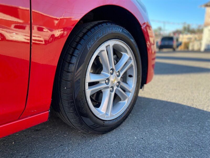 2017 Chevrolet Cruze LT Auto - Photo 11 - Nampa, ID 83651