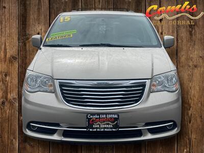 2015 Chrysler Town & Country Touring   - Photo 2 - Boise, ID 83704