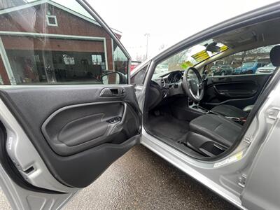 2018 Ford Fiesta SE   - Photo 7 - Boise, ID 83704