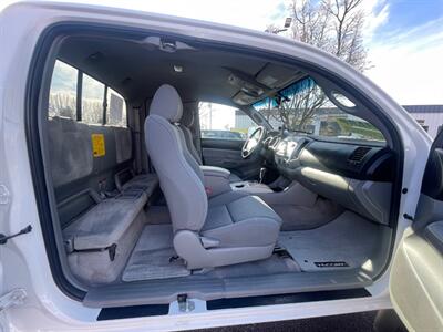 2008 Toyota Tacoma PreRunner V6   - Photo 10 - Boise, ID 83704