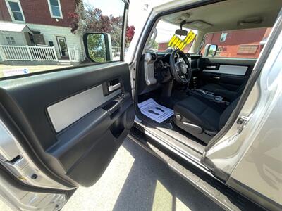 2007 Toyota FJ Cruiser   - Photo 7 - Nampa, ID 83651