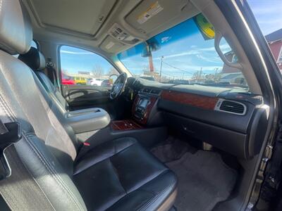 2009 Chevrolet Suburban LTZ   - Photo 12 - Nampa, ID 83651