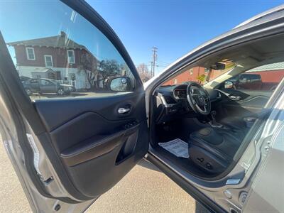 2014 Jeep Cherokee Limited   - Photo 6 - Nampa, ID 83651