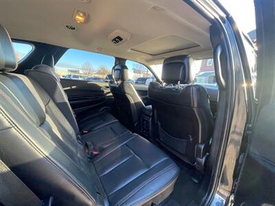 2012 Dodge Durango R/T   - Photo 11 - Nampa, ID 83651