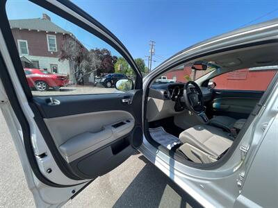 2012 Dodge Caliber SXT   - Photo 7 - Nampa, ID 83651