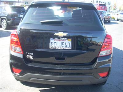 2018 Chevrolet Trax LS   - Photo 3 - Turlock, CA 95380