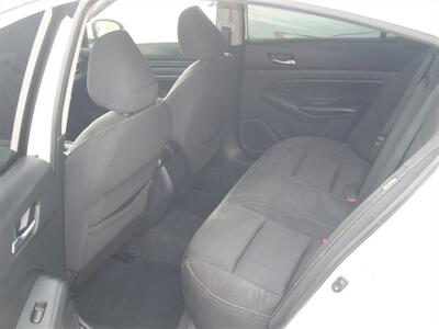 2020 Nissan Altima 2.5 S   - Photo 5 - Turlock, CA 95380