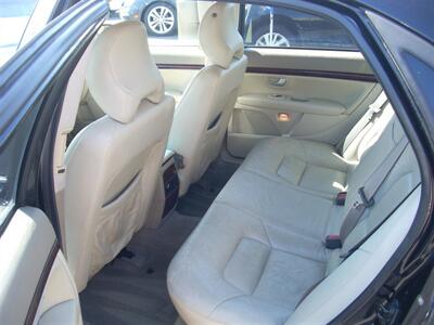 2004 Volvo S80 2.5T   - Photo 5 - Turlock, CA 95380