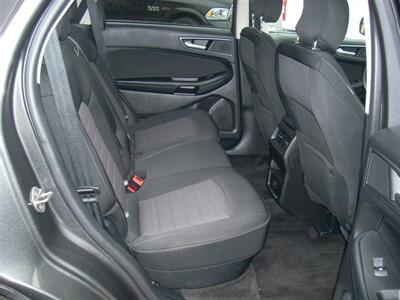 2017 Ford Edge SE - Photo 7 - Turlock, CA 95380