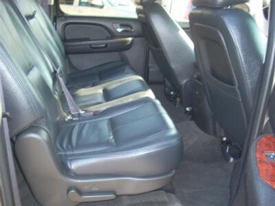 2013 Chevrolet Suburban LS   - Photo 7 - Turlock, CA 95380