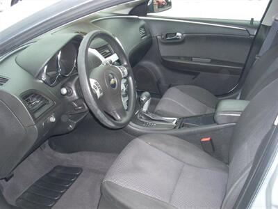 2010 Chevrolet Malibu LT   - Photo 4 - Turlock, CA 95380