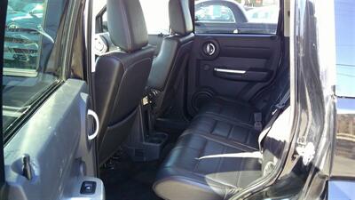 2007 Dodge Nitro R/T   - Photo 5 - Turlock, CA 95380