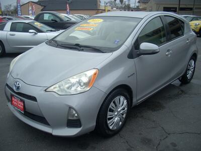 2013 Toyota Prius c   - Photo 2 - Turlock, CA 95380