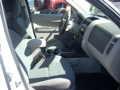 2008 Ford Escape XLS   - Photo 7 - Turlock, CA 95380