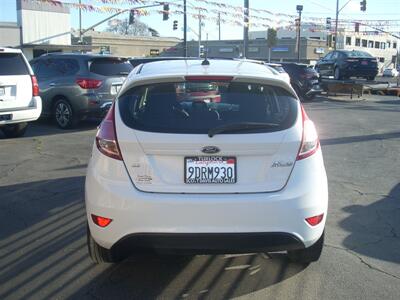 2017 Ford Fiesta SE   - Photo 3 - Turlock, CA 95380