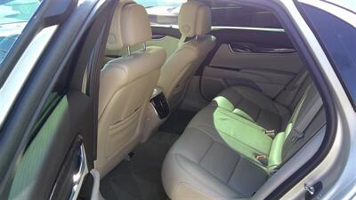 2013 Cadillac XTS Luxury Collection - Photo 5 - Turlock, CA 95380