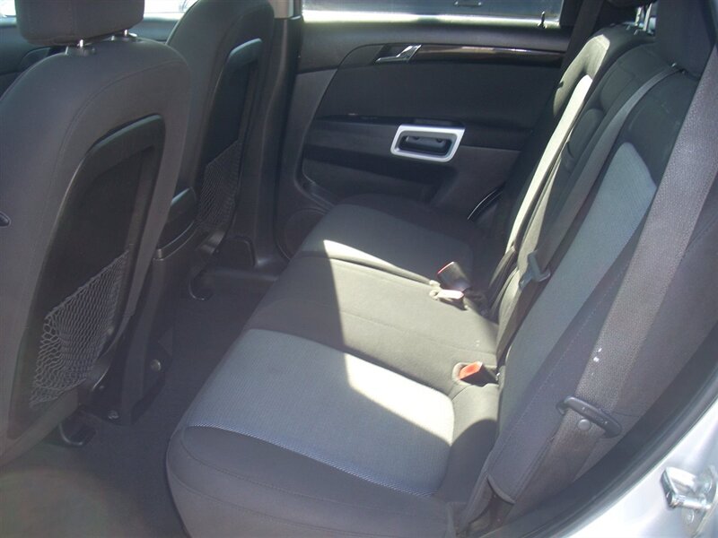 2014 Chevrolet Captiva Sport LT photo 2