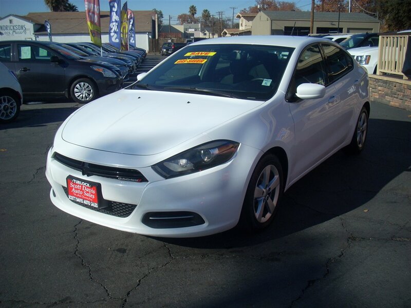 2015 Dodge Dart null photo 9