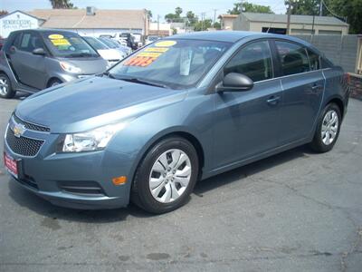 2012 Chevrolet Cruze LS   - Photo 2 - Turlock, CA 95380