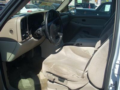 2001 GMC Yukon SLE   - Photo 4 - Turlock, CA 95380