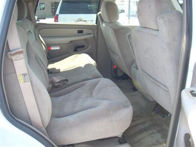 2001 GMC Yukon SLE   - Photo 7 - Turlock, CA 95380