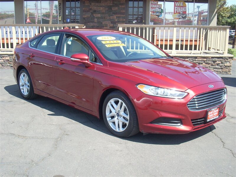 2015 Ford Fusion SE - Photo 1 - Turlock, CA 95380