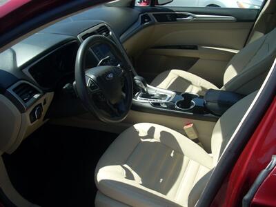 2015 Ford Fusion SE   - Photo 4 - Turlock, CA 95380