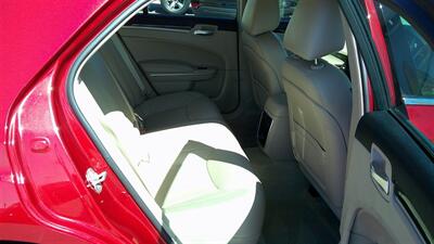 2014 Chrysler 300 Series - Photo 6 - Turlock, CA 95380