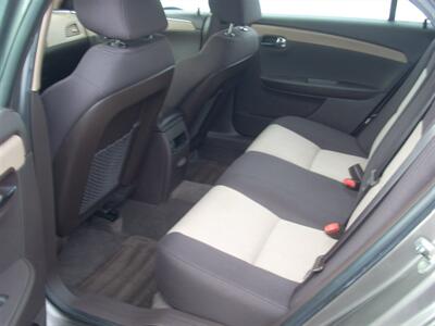 2010 Chevrolet Malibu LS - Photo 5 - Turlock, CA 95380