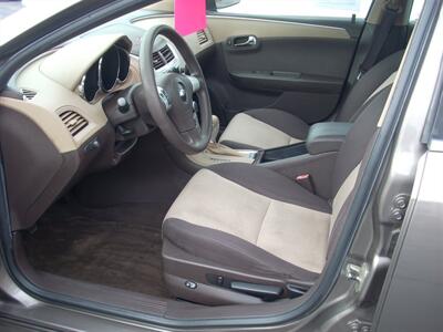 2010 Chevrolet Malibu LS - Photo 4 - Turlock, CA 95380