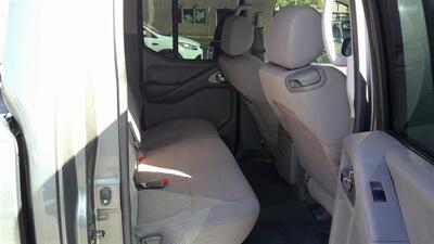 2008 Nissan Frontier SE V6   - Photo 6 - Turlock, CA 95380