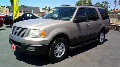 2006 Ford Expedition XLT   - Photo 2 - Turlock, CA 95380