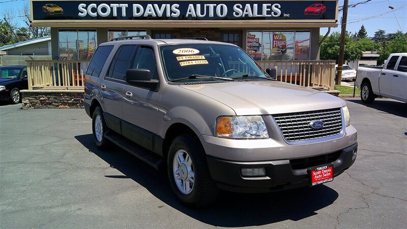2006 Ford Expedition XLT   - Photo 1 - Turlock, CA 95380
